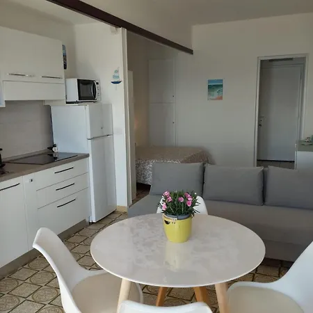 La Terrazza Sul Tirreno Apartment *